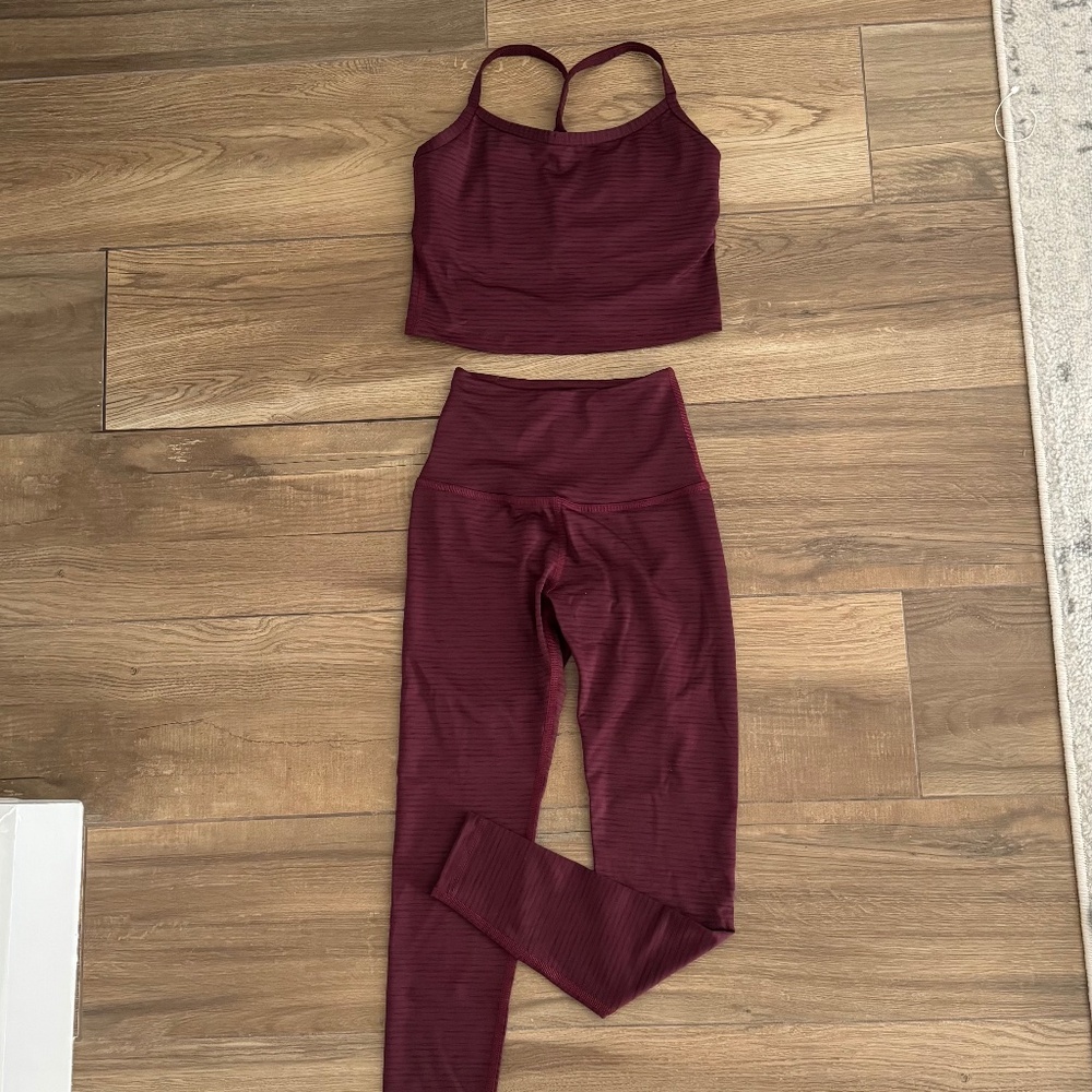 Beyond Yoga cropped top and leggings set